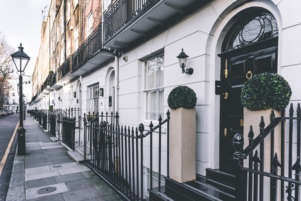 Painting and decorating - Georgian terrace houses in London
