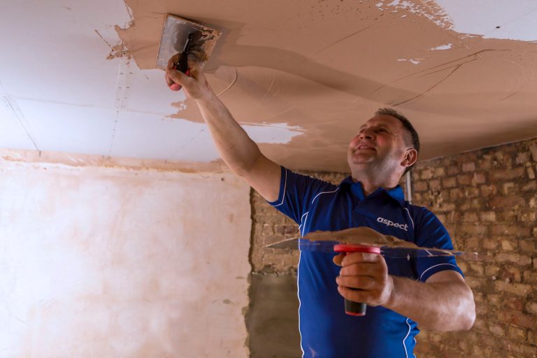 Plasterboarding and skimming a ceiling in London