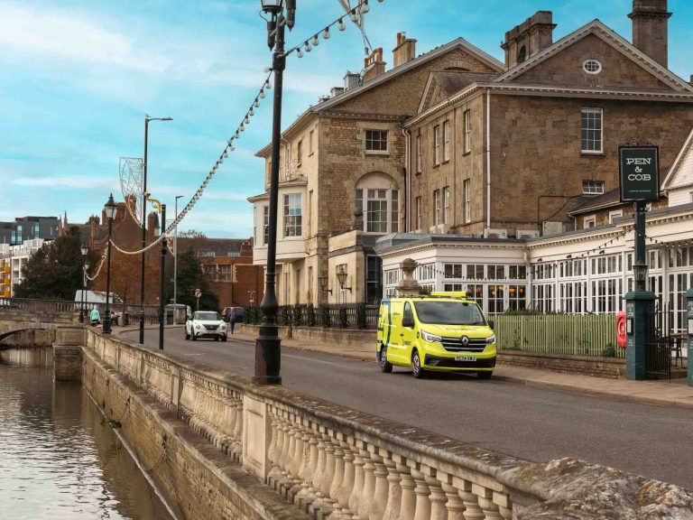 Aspect: 24 hour property maintenance in Bedfordshire. Use our postcode checker for rates in your area.