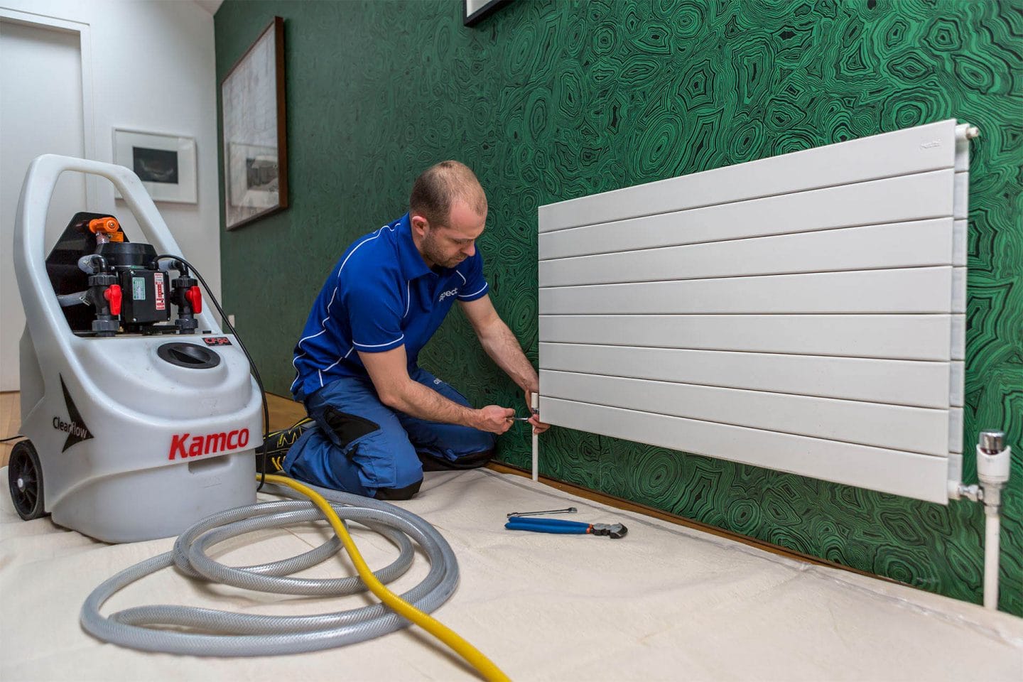 power flushing radiators